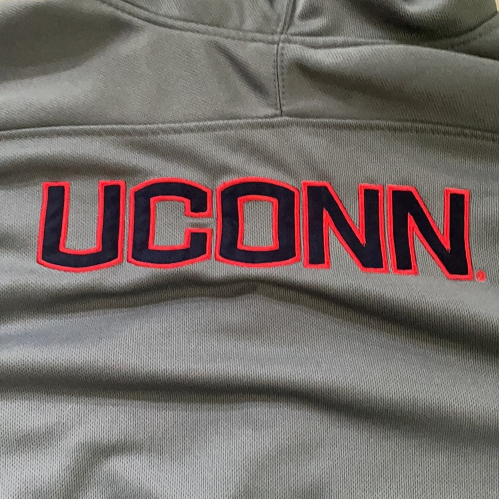 UCONN Huskies zip up hoodie